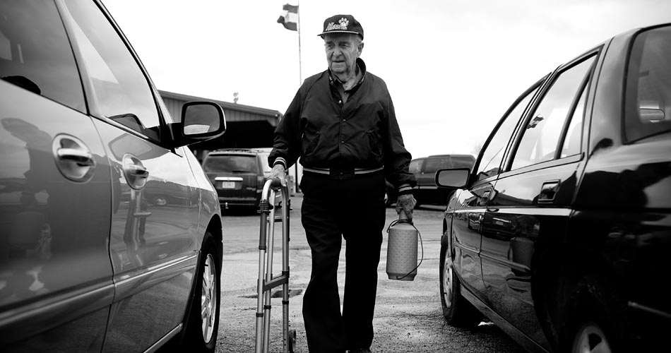 Southern California Photojournalist John Schreiber | South Bay, Redondo Beach, Los Angeles : slideshow image 4